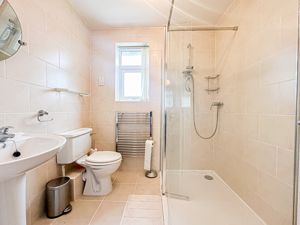 Photo 7- click for photo gallery